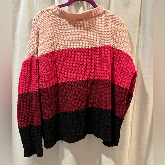 Jun & Ivy Francesca’s Color Block Sweater Large - Picture 3 of 3